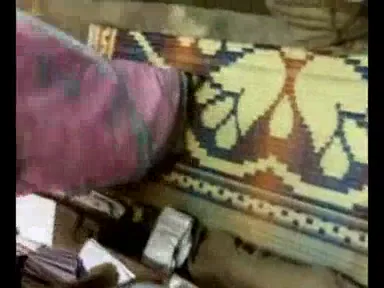 ऑफिस में प्यून ने जवान लड़की को फांसा और देसी सेक्स करके चूत चुदाई की एमएमएस वीडियो — screenshot 8