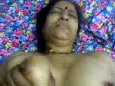 मच्योर कामवाली भाभी की देहाती चूत चुदाई एमएमएस हिंदी बीएफ वीडियो — screenshot 1