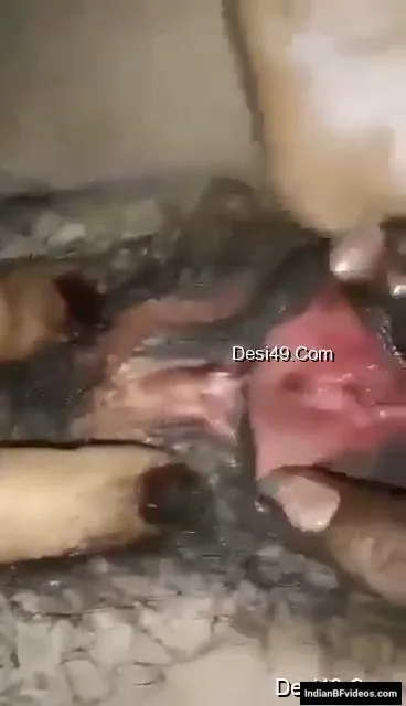 पति ने कन्नडा बीवी की झाटों वाली बुर चाटकर चोदी देसी चूत वीडियो — screenshot 4