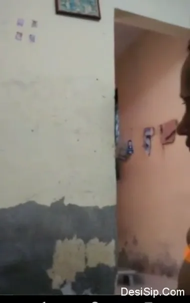 देसी इंडियन कपल की गर्म चूत चुदाई रोमांस MMS वीडियो — screenshot 1
