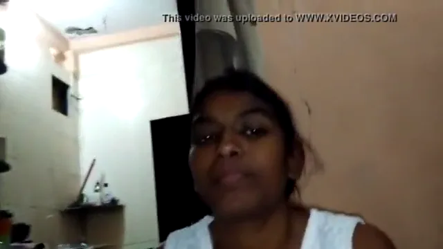 कामवाली की बेटी ने लंड हिलाया हिंदी ऑडियो वाली देसी बीएफ वीडियो