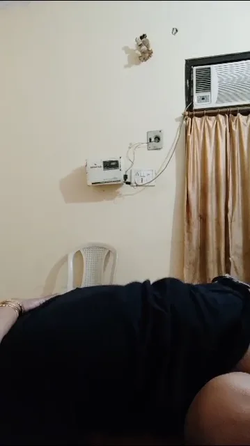 मराठी भाभी को फौजी पति ने जोरों से चोदा चूत चुदाई हिंदी बीएफ — screenshot 4