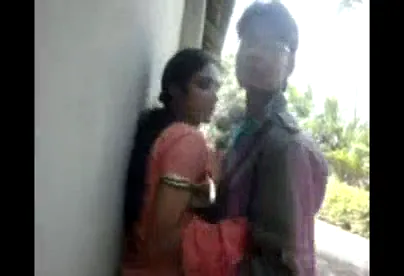 बंगाली जानेमन को चुदाई मनाता प्रेमी का देसी सेक्स MMS वीडियो — screenshot 9