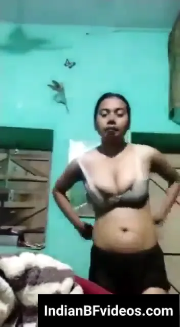 शादी से पहले लड़की की बुर का बुरा हाल करते हुए देसी चुदाई वीडियो — screenshot 5