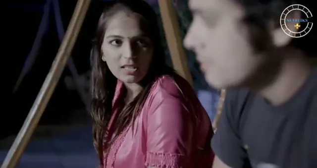 जल्दी झड़ने पर चुदासी बीवी ने पति को सुनाई खरी खोटी देसी बीएफ वीडियो — screenshot 3