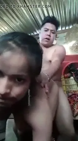 मोटी गांड वाली बहन की चुदासी मस्ती और देसी सेक्स ब्लू फिल्म वीडियो — screenshot 3