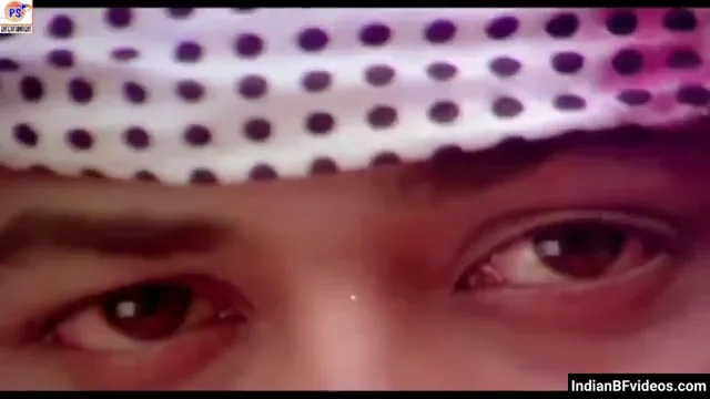 मल्लू आंटी की चिकनी चूत में लंड घुसाकर जोरदार चुदाई मल्लू ब्लू फिल्म — screenshot 1