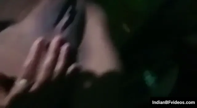 गाँव में देसी पति पत्नी की रात की जोरदार देहाती चुदाई हिंदी बीएफ वीडियो — screenshot 3