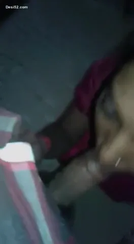देसी कामवाली ने मालिक का लंड मुंह में लेकर ब्लोजॉब किया सेक्स वीडियो — screenshot 3