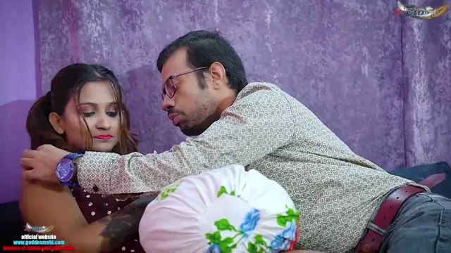 भाई और सौतेली बेटी की रिश्तो वाली देसी चुदाई गांव की MMS — screenshot 2