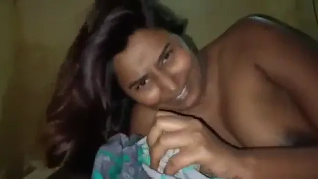 स्वाति नायडू की भाभी जैसी देसी चूत चुदाई वाला हिंदी बीएफ वीडियो — screenshot 6