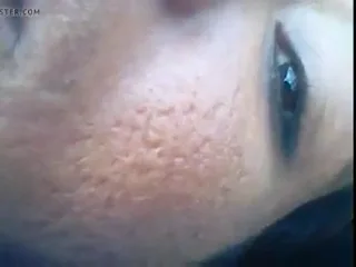 वेश्या आंटी की काली चूत खोलकर खेत में चुदाई करती देसी गांव बीएफ वीडियो — screenshot 3
