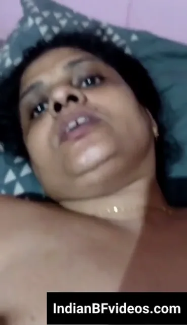 रंडी भाभी का न्यूड वीडियो बनाते हुए आशिक ने चूत चुदाई का मजा लिया देसी बीएफ — screenshot 4