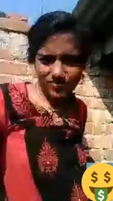 हसते खेलते चूत का भोसड़ा सहलाती देहाती लड़की वीडियो — screenshot 6