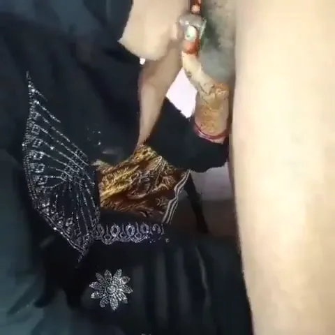 बुर्खे वाली बेगम की चूत चोदकर भोसड़ा दिखाने वाली पाकिस्तानी वीडियो — screenshot 4