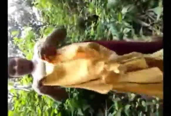 साउथ इंडियन लड़की जंगल में नंगी होकर चूत चुदाई वीडियो — screenshot 1
