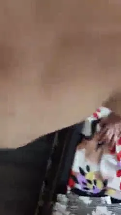 सेक्सी बीवी को घोड़ी बना के जोरदार देसी चुदाई करते हुए हिंदी बीएफ वीडियो — screenshot 9