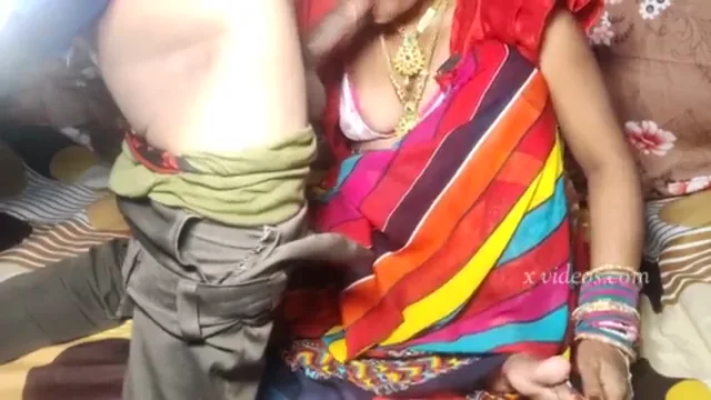 चुदाई के बाद बीवी ने हाथ में लिया पति का वीर्य प्रसाद वीडियो