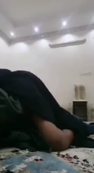 बहरीन से आए कजिन भाई ने मुस्लिम लड़की को चोदा हिंदी सेक्स वीडियो — screenshot 9