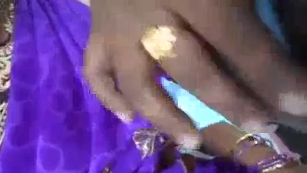 ब्लाउज खोलकर भाभी ने देसी चूत चुदाई का न्योता दिया हिंदी बीएफ वीडियो — screenshot 1
