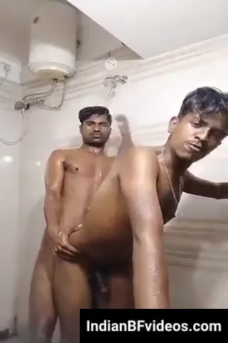 बाथरूम में नहाते गे लड़कों की जोरदार गांड चुदाई वीडियो — screenshot 3