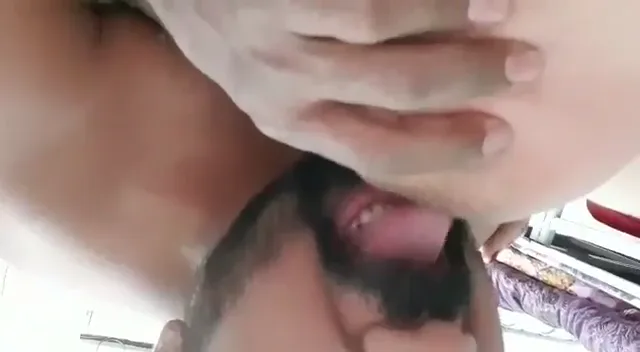 खूबसूरत देसी दुल्हन का कामुक मिजाज भाभी सेक्स MMS ब्लू फिल्म वीडियो — screenshot 5