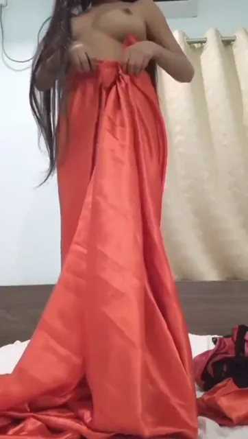 खूबसूरत बूब्स सहलाने के बाद आर्या ने दिखाया अपना मोटा पिछवाड़ा बीएफ वीडियो — screenshot 5