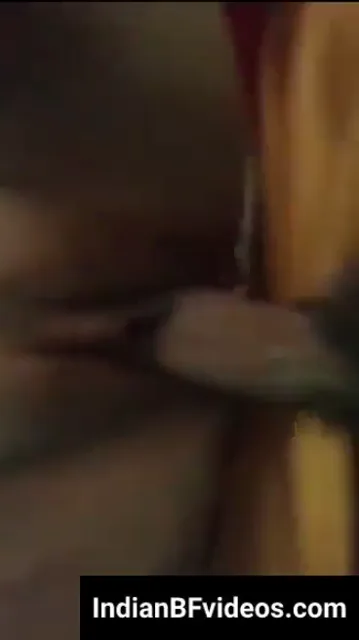 आयेशा ने आशिक के लिए चूत खोलकर देसी चुदाई मंगवाई पाकिस्तानी बीएफ — screenshot 3