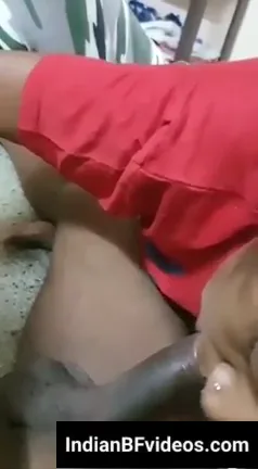 मल्लू लड़की बॉयफ्रेंड के मोटे लंड को चूसकर गरम माल मुंह में लेने वाली हिंदी बीएफ वीडियो — screenshot 3