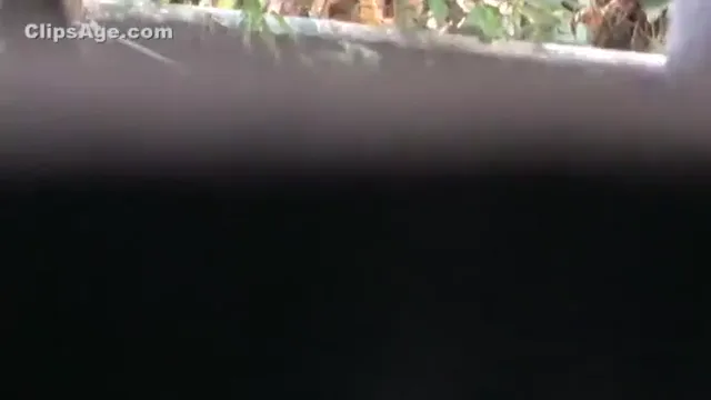 दोस्त की बहन को नहाते हुए देखकर चुदाई का मजा लिया — screenshot 1