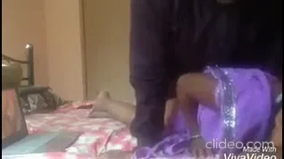 मालकिन समझकर नौकरानी मालिक के लंड को चोदती हुई देसी ब्लू फिल्म — screenshot 7