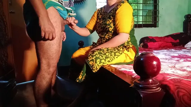 बीवी की गोद भराई में मोटी बांग्लादेशी भाभी चूत चुदाई वीडियो — screenshot 4