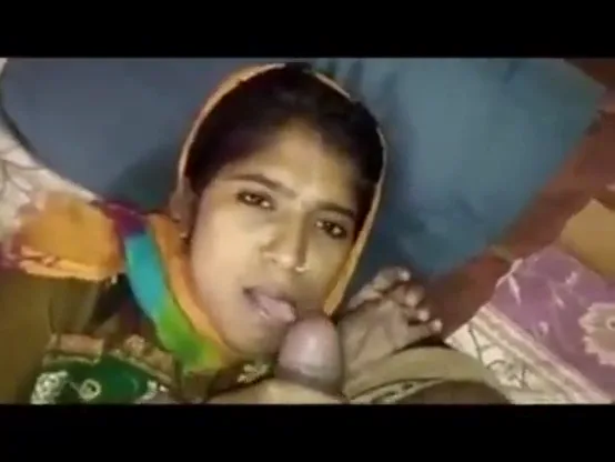 जवान गर्लफ्रेंड को ढेड़ इंची लौड़े से जोरदार चोदा गांव की चुदाई हिंदी बीएफ वीडियो — screenshot 2
