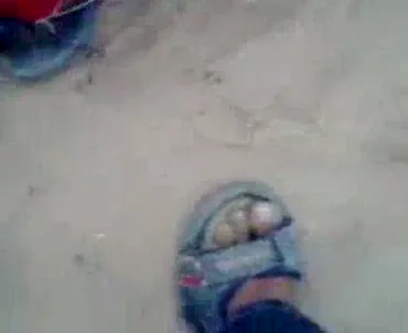 टाईट चूत वाली देसी लड़की की चूत फाड़ चुदाई हिंदी ऑडियो बीएफ — screenshot 2