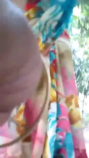 मैरिड देहाती औरत ने अपने बड़े बूब्स और चूत दिखाए देसी MMS वीडियो — screenshot 1
