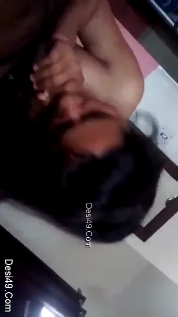 विलेज देसी तेलुगु गर्ल की चूत गांड चुदाई का गांव वाला बीएफ वीडियो — screenshot 3