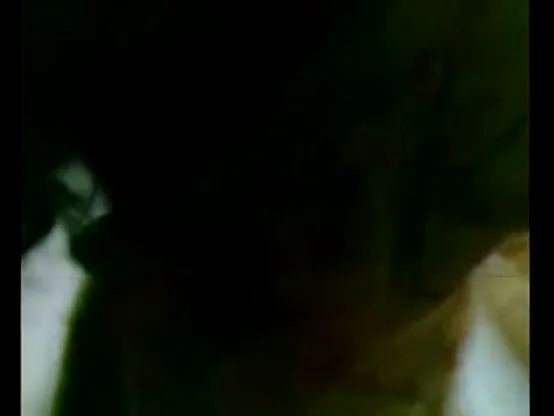 इंडियन हसबंड ने बीवी की चूत में लंड डालकर देसी चुदाई की — screenshot 3