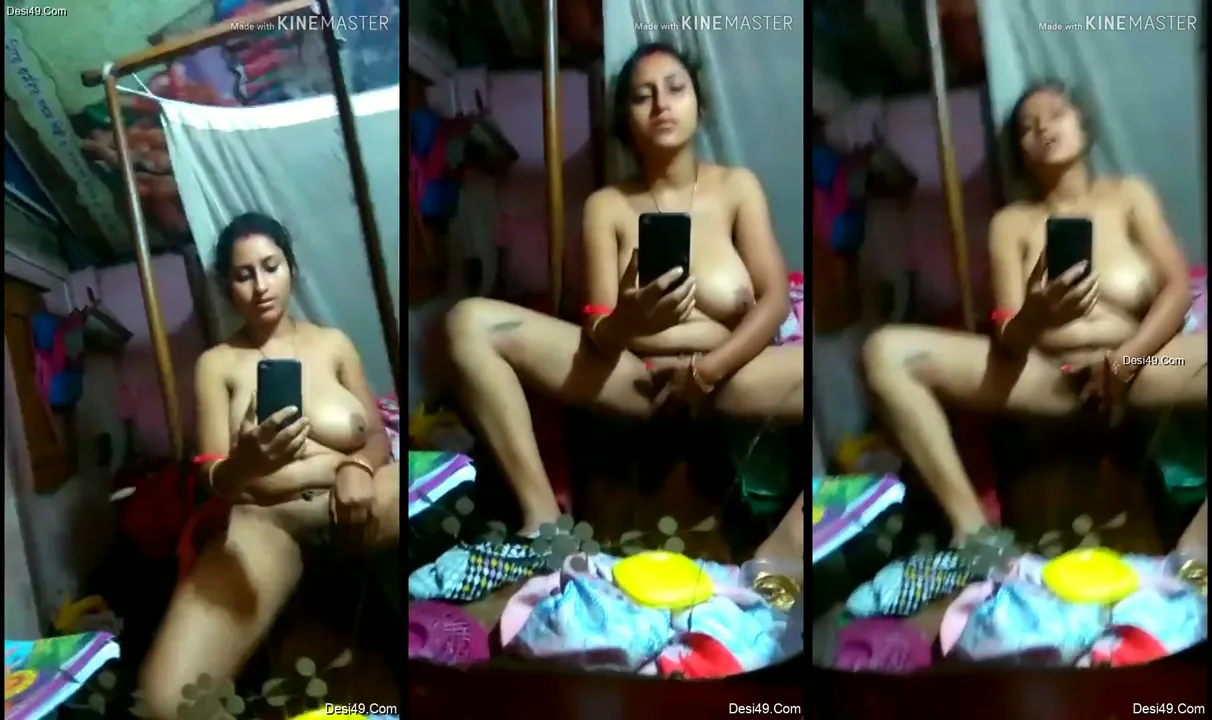 पपीते जैसे बूब्स वाली भाभी ने आईने के सामने हस्तमैथुन किया देसी MMS वीडियो