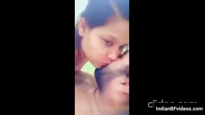 लड़की ने यार की छोटी लुल्ली चूसी गांव में देसी ब्लोजॉब चुदाई हिंदी बीएफ एमएमएस