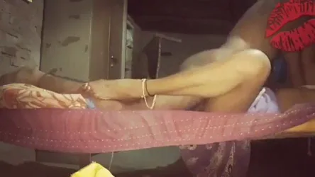 चांदी की पायल गिफ्ट करके भाभी को जोर से चोदा देसी सेक्स वीडियो — screenshot 3