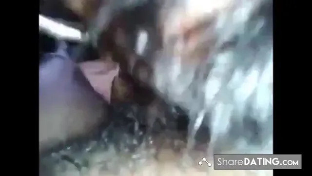 चश्मिश लड़की टीचर के घर जाकर जोरदार ब्लोजॉब देती हुई देसी MMS वीडियो — screenshot 4