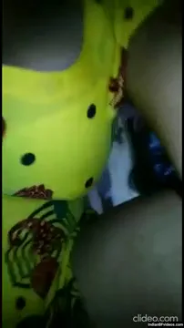 देसी औरतों को लंड हिलाकर चुसते चुदते हुए देहाती चुदाई वीडियो — screenshot 4