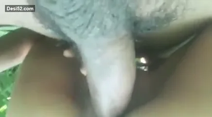 मजदुर लेडी का देसी बूर खेत में खड़ी फसल के अंदर चोदा गया हिंदी बीएफ — screenshot 4