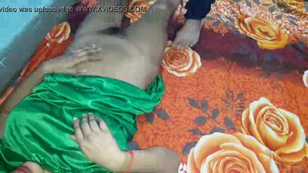 नाइटी वाली भाभी की गीली चूत जोरदार चुदाई हिंदी बीएफ एमएमएस वीडियो — screenshot 5